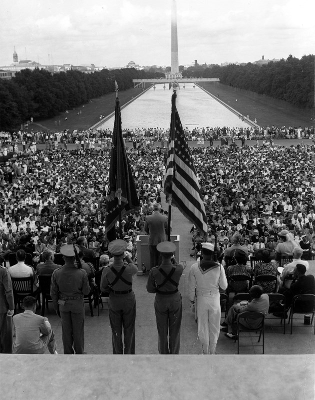 President Truman speaking outdoors to NAACP in 1947