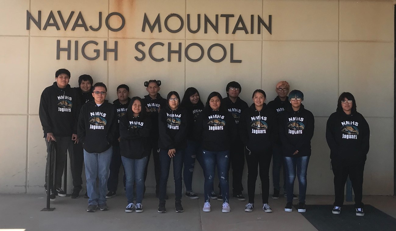 9922eeb8-c5a2-497e-aa33-26a10eb71082 Group of Navajo Mountain High School students