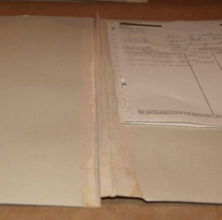 Document with no mold