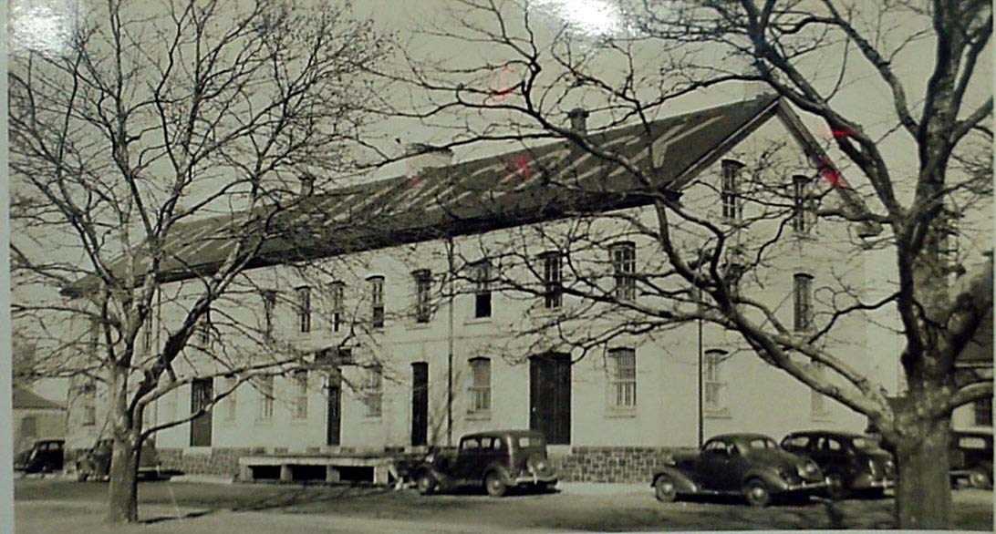 Quartermaster Building 32