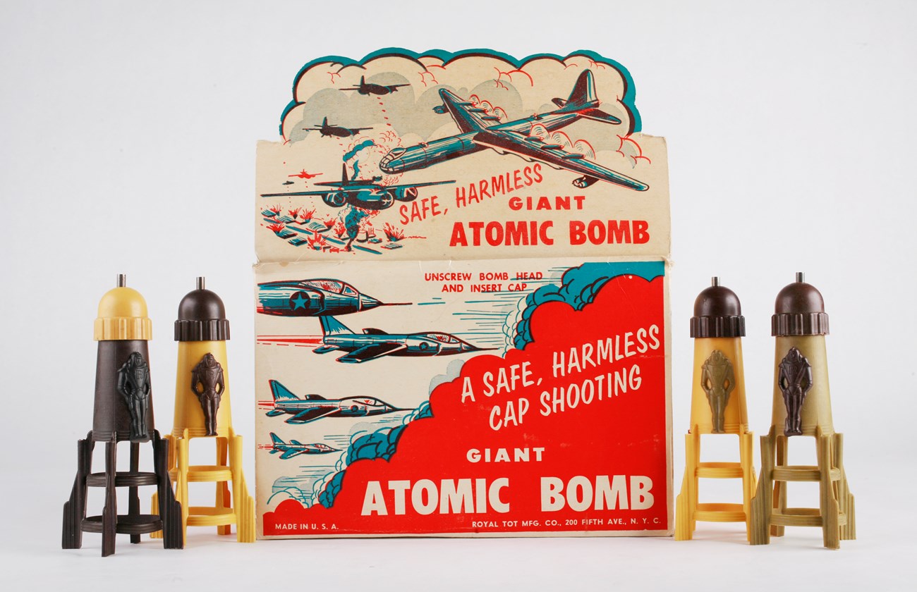 Giant Atomic Bomb Set Giant atomic bomb set toy, from 1963.