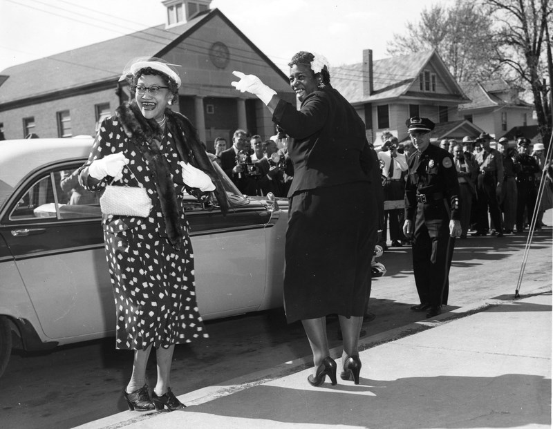 Vietta Garr Leola Estes at Margaret Truman's wedding Vietta Garr and friend at Margaret Truman's wedding.