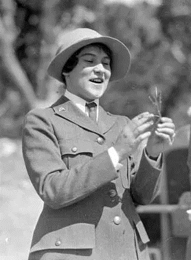 Pauline Mead Patraw working in the field Pauline Mead Patraw working in the field