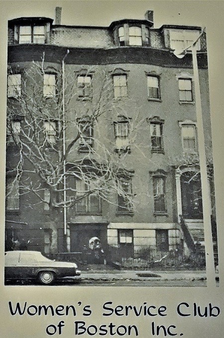 Photograph of a brownstone building in Boston