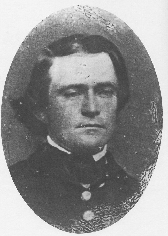 Ulysses S. Grant circa 1840s man wearing U.S. Army uniform.