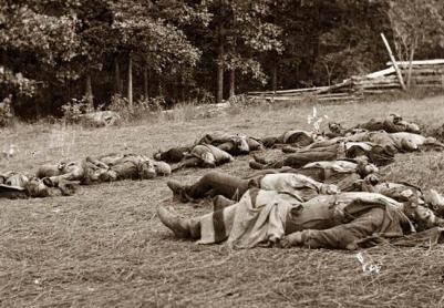dead soldiers laying on the ground
