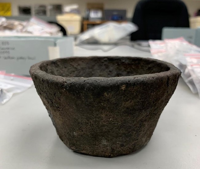 A ceramic flat-bottomed bowl.