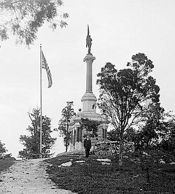 Civil War veteran at Gettysburg monument Black and white image of a Civil War veteran at Gettysburg monument