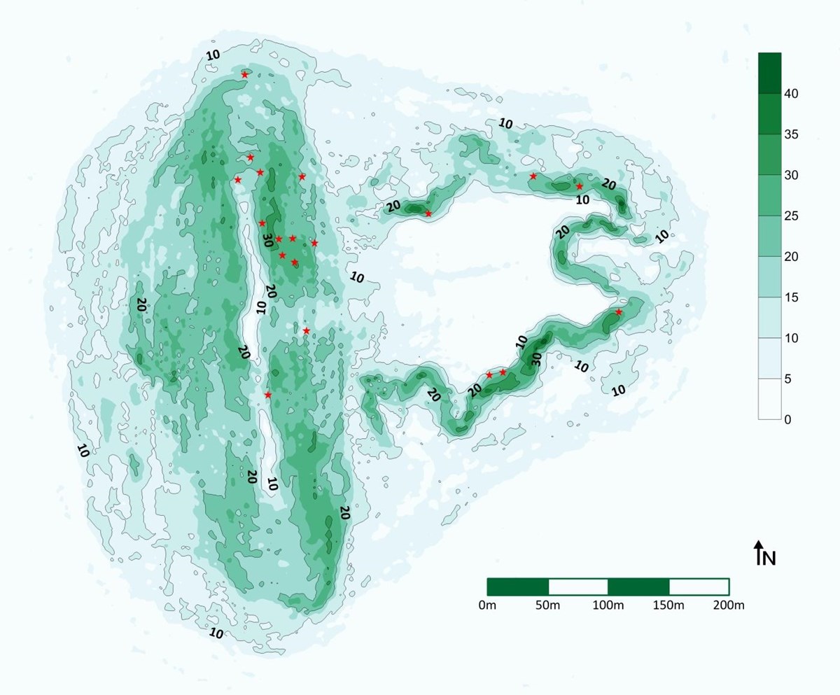 Base map shows terrain slope (%) in green as a grade from 0 to 50%. A flat surface, north to south, facing the river to the east slopes sharply to the west to the rear of the mound, and to the east, where a flat broad eroded surface with abrupt then slope