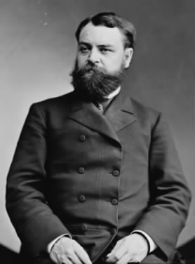roberttoddlincoln (1) man with a beard