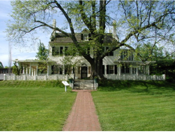 a white house that looks spread out