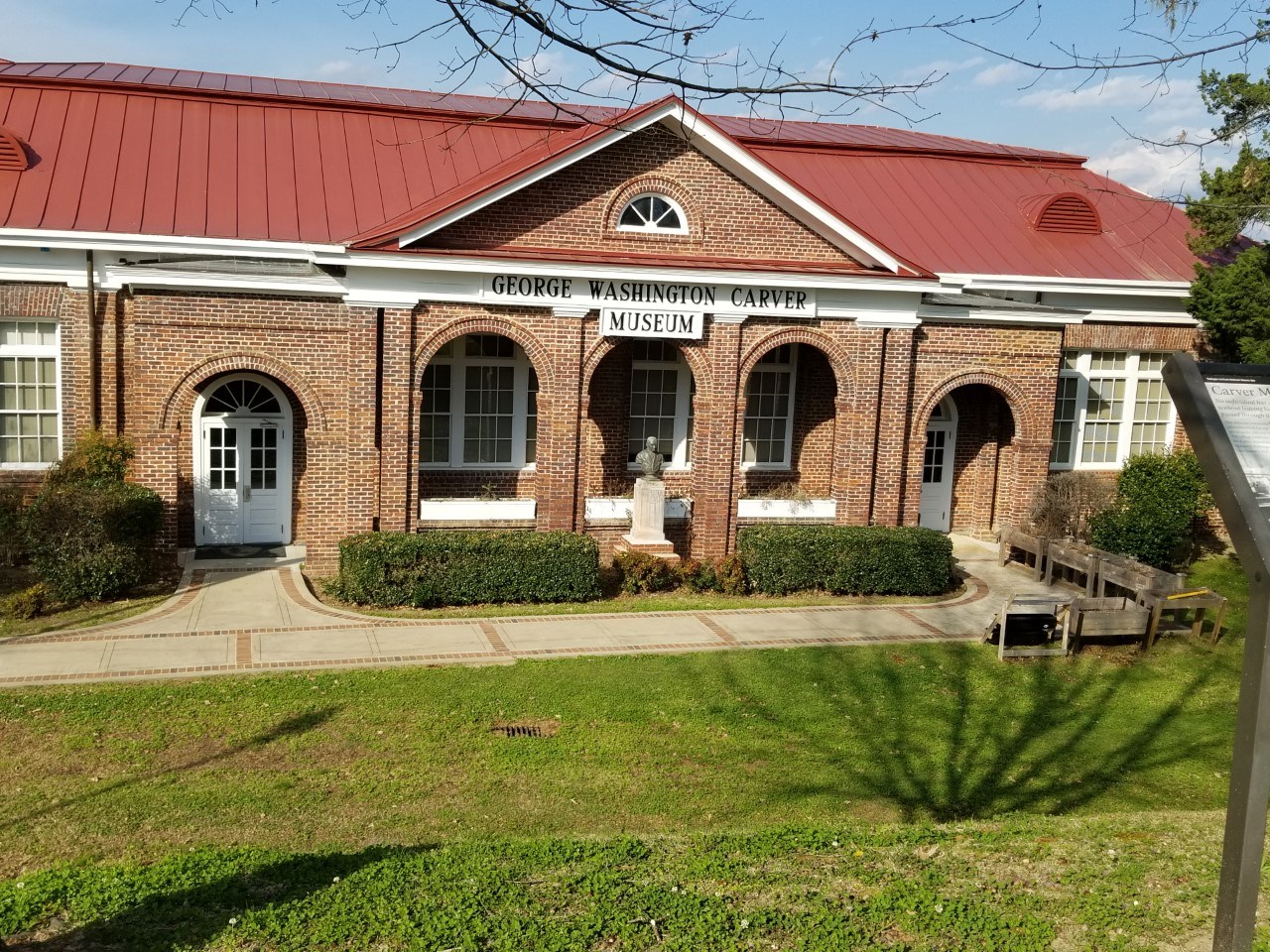 Front view of the George Washington Carver Museum, located on the campus of Tuskegee University