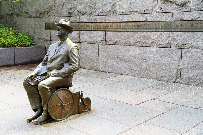Statue of President FDR in a wheelchair.