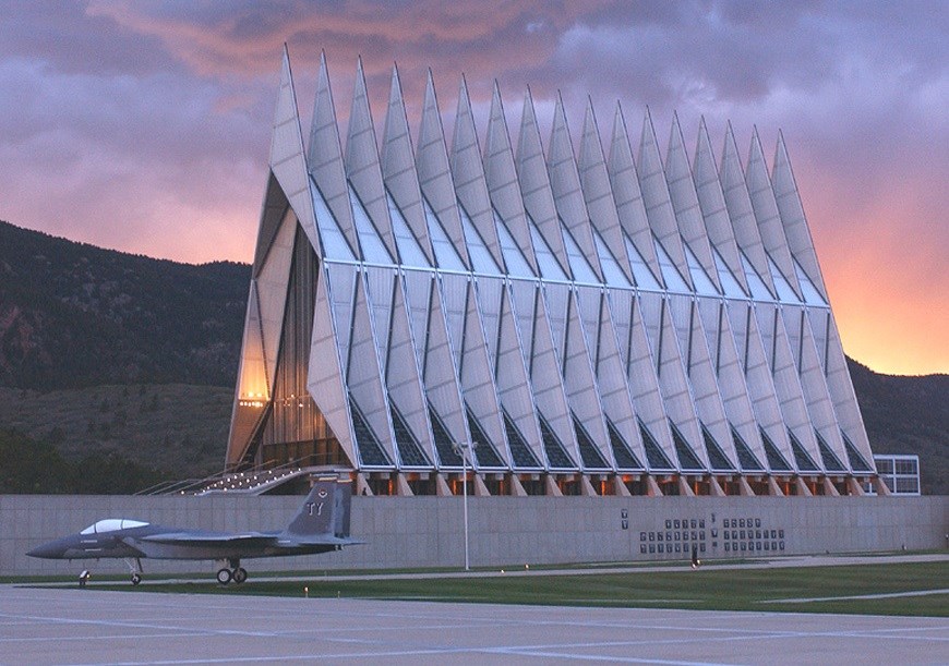 Building in the shape of an airplane.