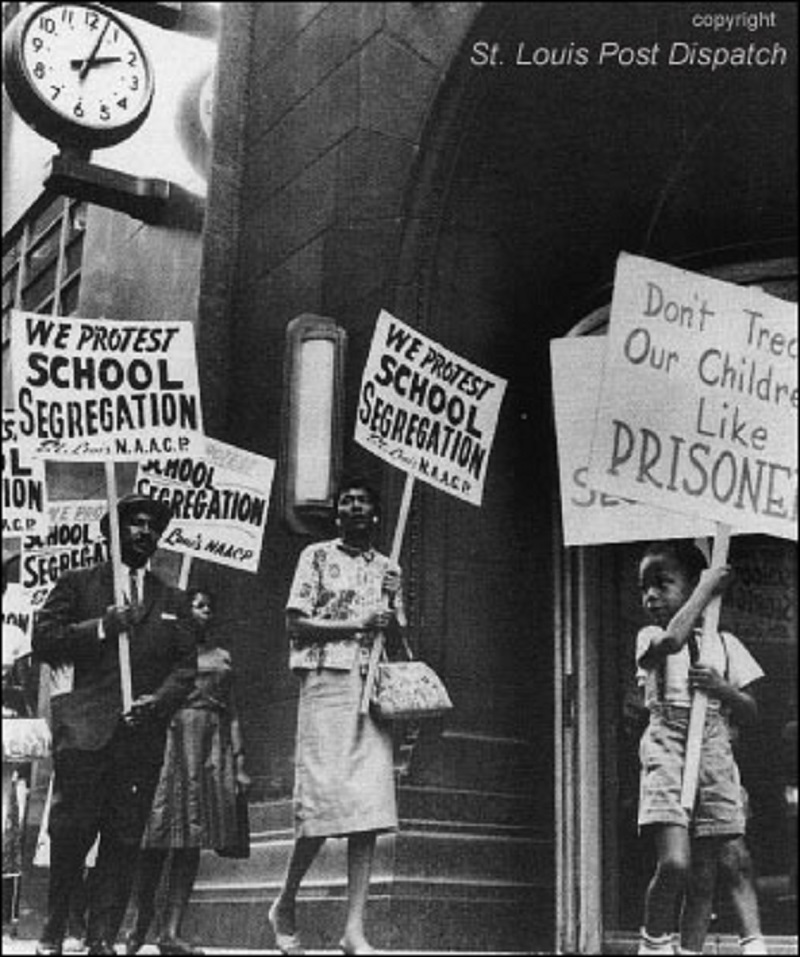 In The Brown Ruling The Supreme Court Required Public Schools To Desegregate 2024 www.alhudapk