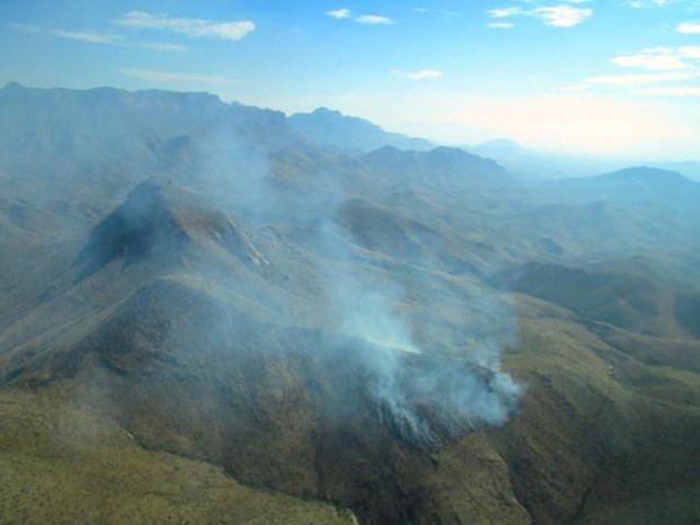 2016 BIBE Fresno Fire aerial view of smoke in the mountains