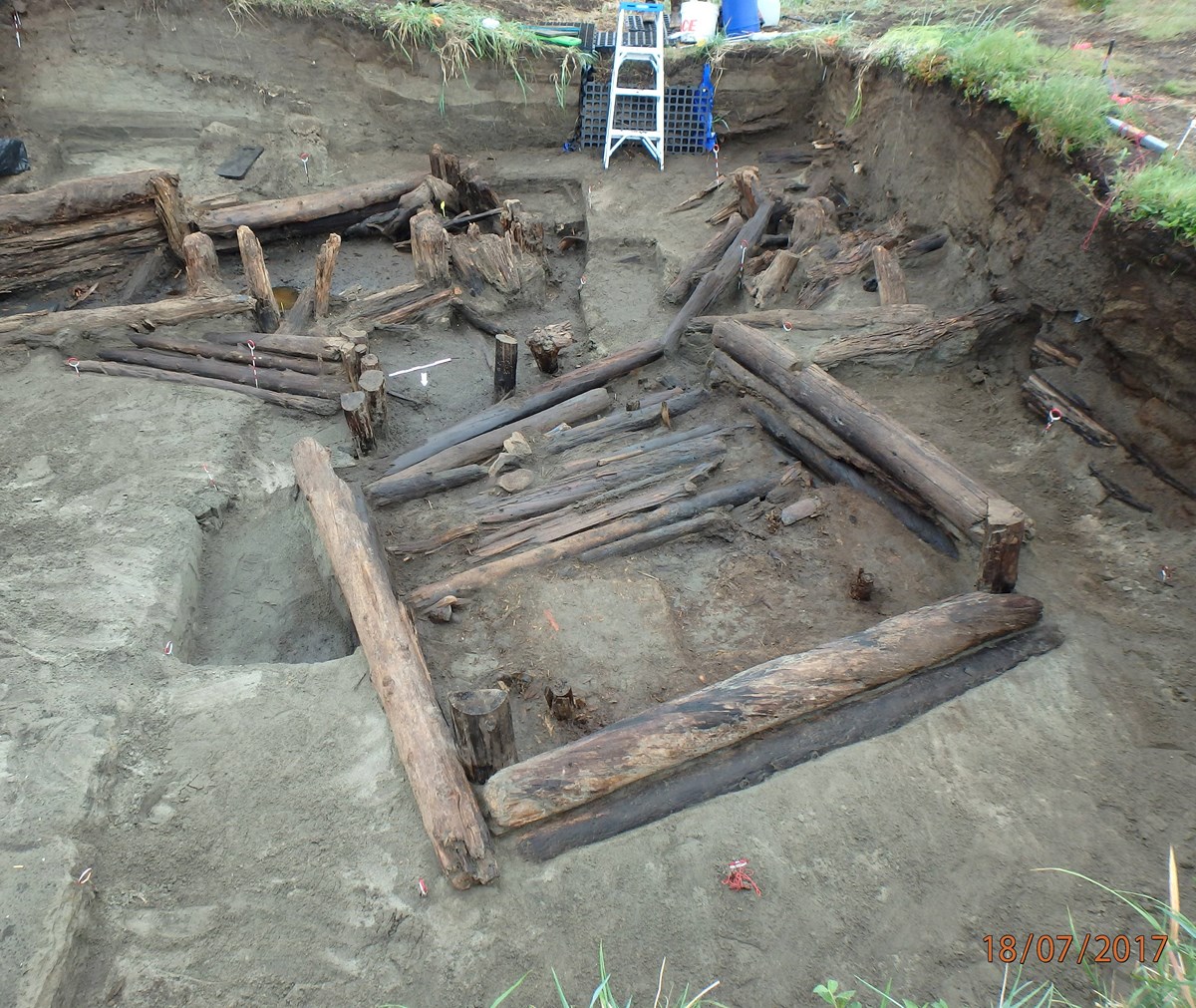 An excavation of a semi-subterranean house.