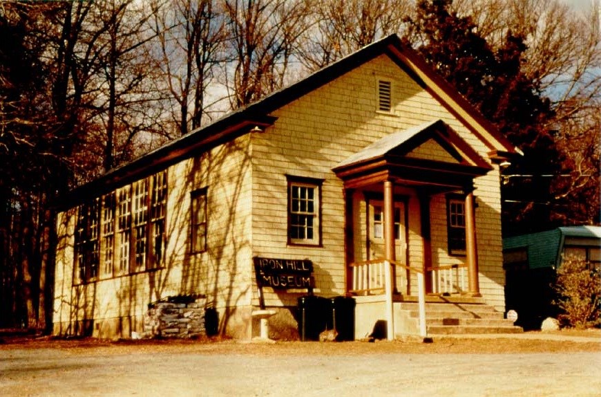 Front and side of one room school house. (Susan Brizzolara Wojcik)