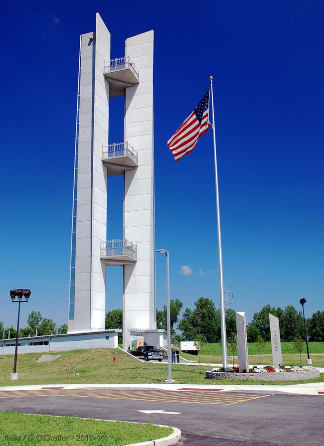 Lewis and Clark Confluence Tower Tower with blue sky