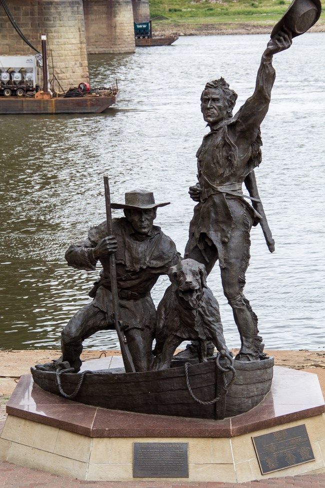 statue of Lewis and Clark