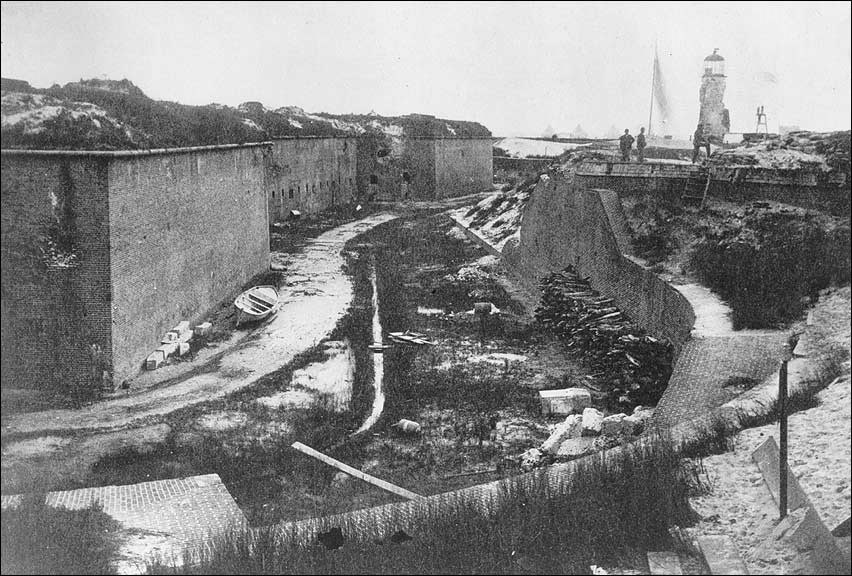 The gulf side of Fort Morgan, after the Battle of Mobile Bay. National Archives.