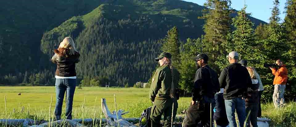 visitor use, LACL Visitors watch bears in Lake Clark.