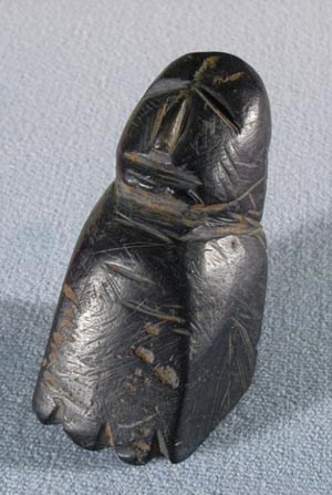Polynesian effigy pipe found in a Village house during archeology done in the early 1970s. Polynesian effigy pipe found in a Village house during archeology done in the early 1970s.