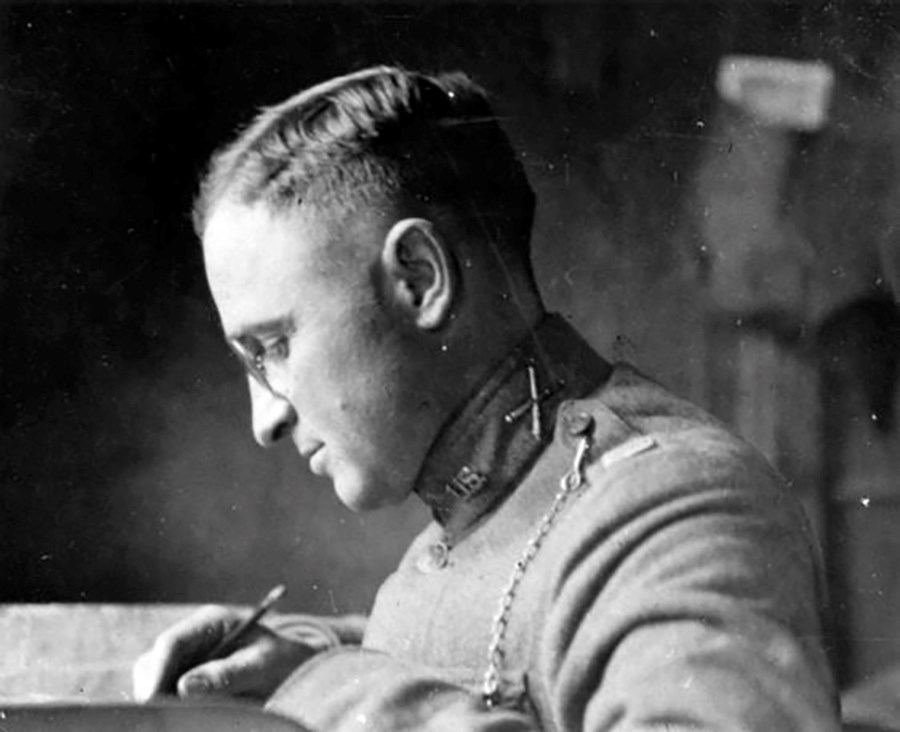 Harry Truman in uniform