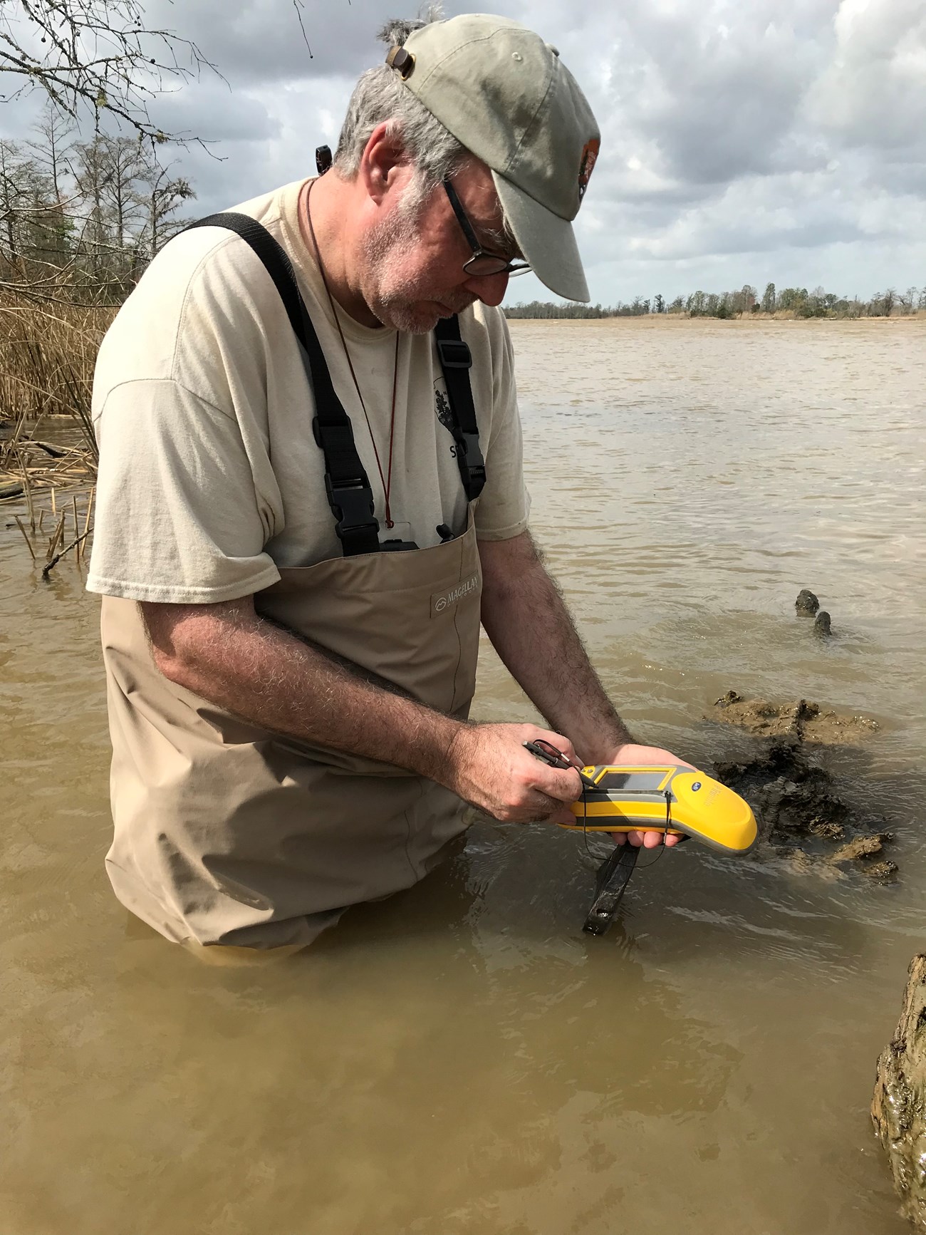 SEAC archeologist Clete Rooney records features of the Twelvemile Island wreck using GPS