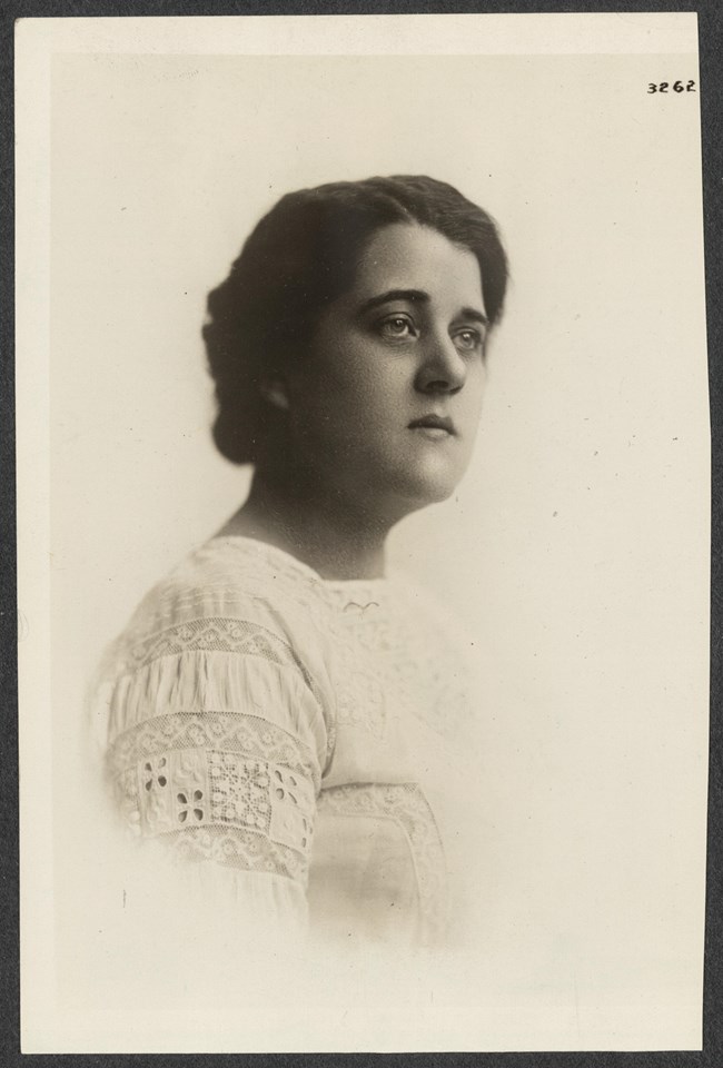 Mrs. Pattie Jacobs, President of Alabama Suffrage Association. Library of Congress.