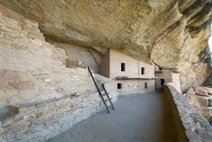 Balcony House, one of the smaller cliff dwellings. Balcony House, one of the smaller cliff dwellings.