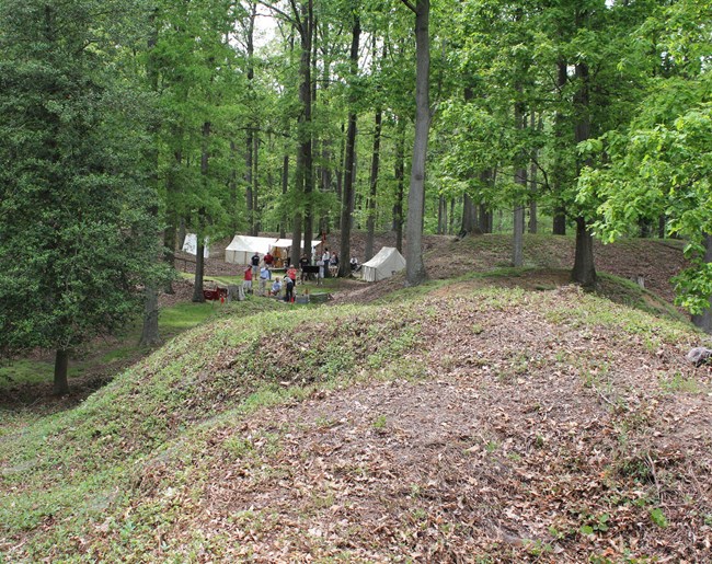 earthwork mounds of fort at drewrys bluff