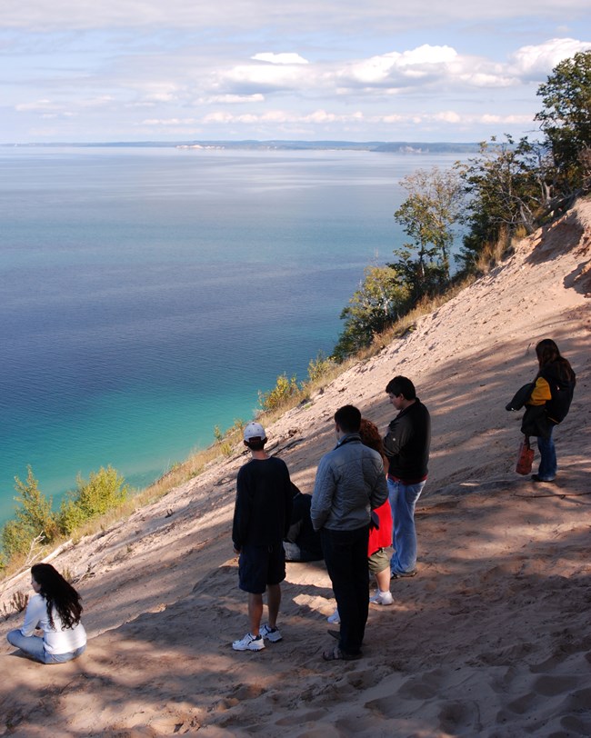 yramid Point Overlook.