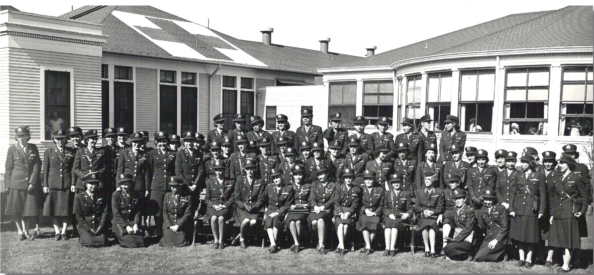 The former prisoner of war nurses at Letterman General Hospital, 1945