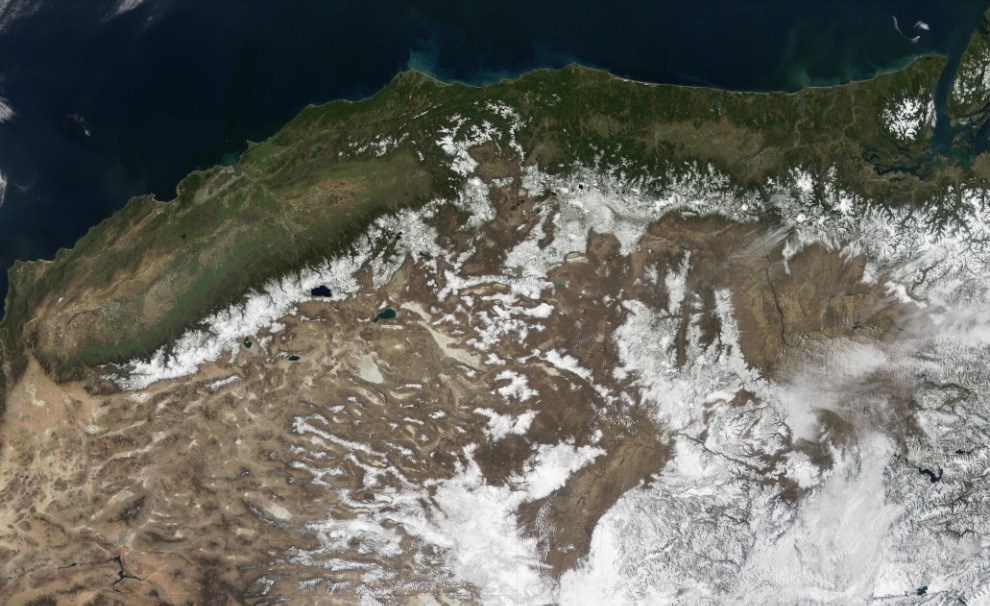 satellite image of pacific coast of the U.S.
