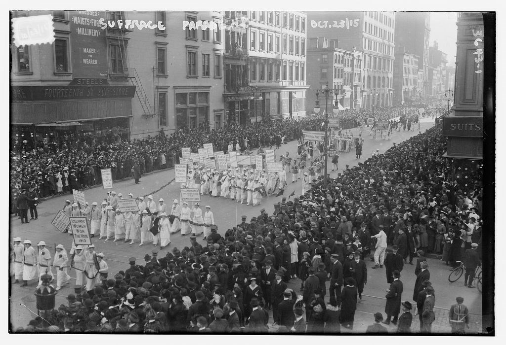 1915 suffrage parade in New York City. Coll LOC