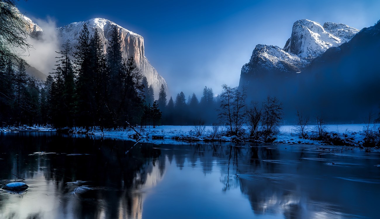 lake and mountains at sunrise