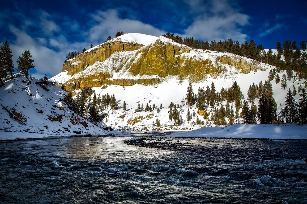 YELL1B mountain river