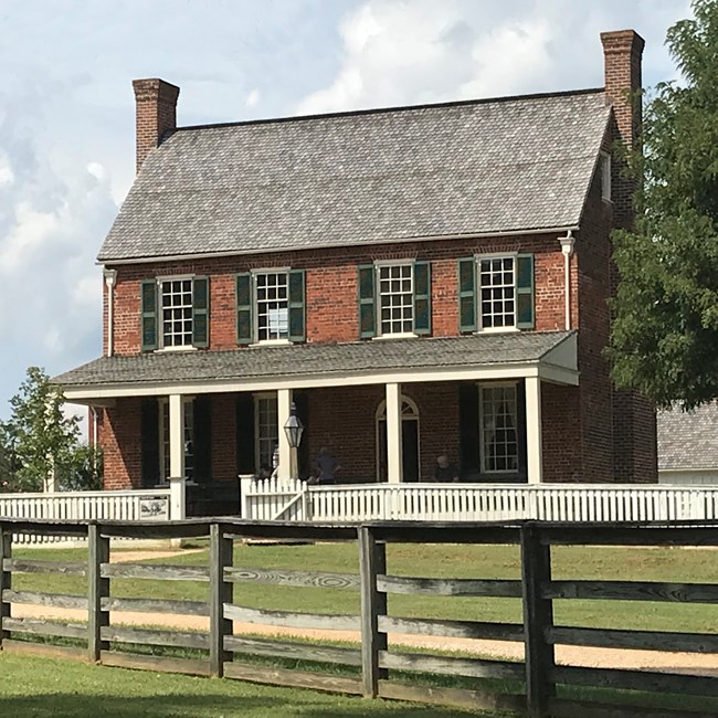 Cloverhill Tavern at Appomattox Court House. Cloverhill Tavern at Appomattox Court House.
