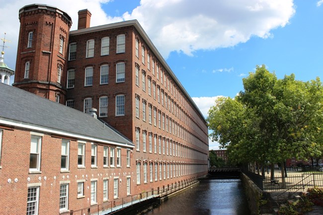 boott cotton mill nps Exterior of the boot cotton mill museum Lowell NPS photo