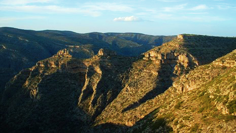Vegetated desert canyons vegetated desert canyons surrounding carlsbad cavern national park