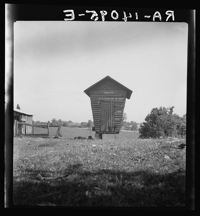 European Corn Crib based on Native American shape. Library of Congress