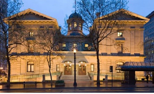 Exterior of federal courthouse. (General Services Administration)