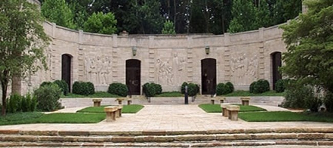 (Lincoln Boyhood National Memorial) (Lincoln Boyhood National Memorial)