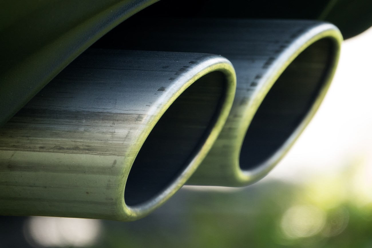 dual-exhaust dual exhaust pipe