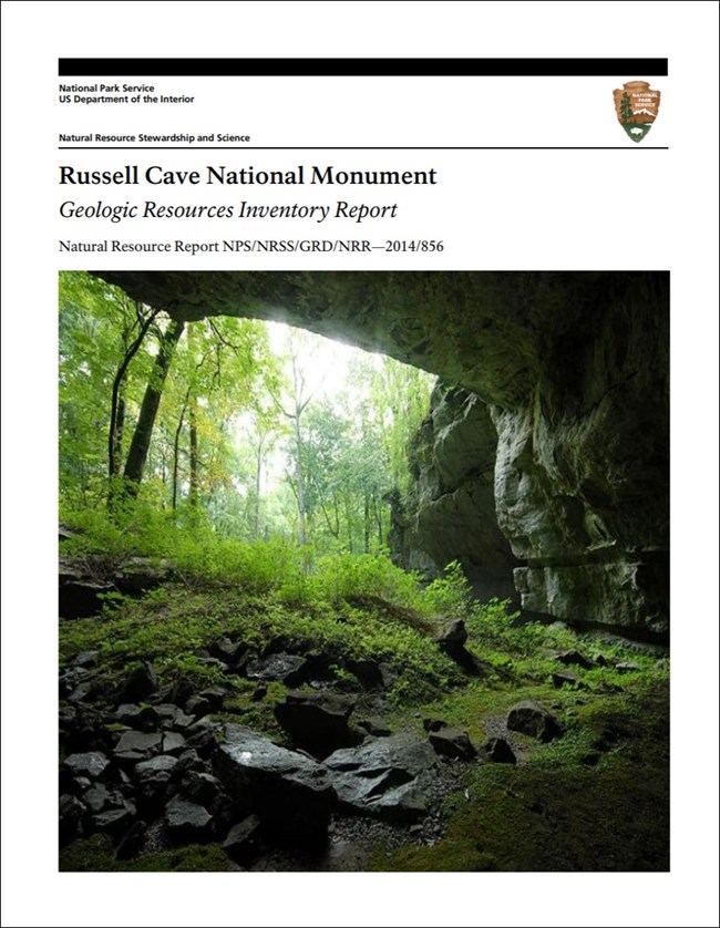 link to park gri report download site image of park gri report cover with photo of cave entrance