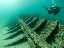 Diver at Lofthus shipwreck