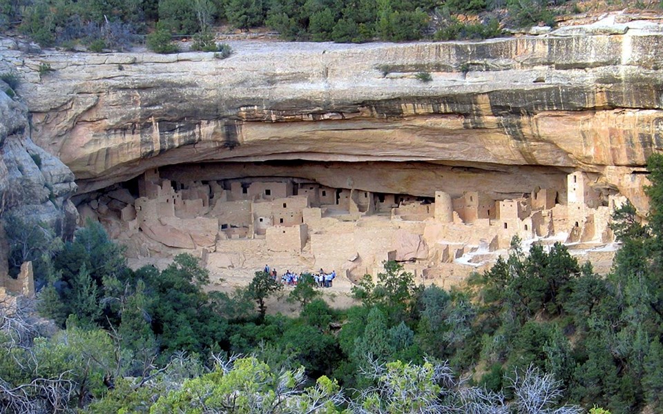 cliff dwelling