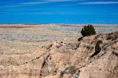 Expansive view of badlands from Red Shirt Overlook