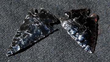 obsidian points